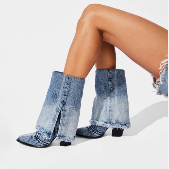 Steve Madden denim boots - Picture 1 of 8